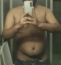 Curves Davey - Acompañantes masculino in Colombo Photo 1 of 4
