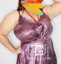 Curvy Akira - escort in Bangalore