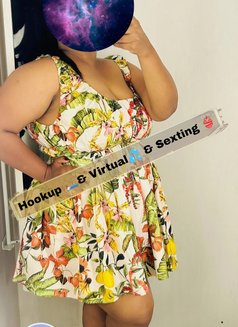 Curvy Akira - Intérprete de adultos in Coimbatore Photo 7 of 8