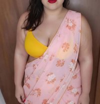 Curvy Akira - adult performer in Hyderabad