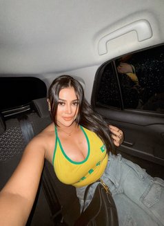 Sassy big boobs - escort in Bali Photo 12 of 12