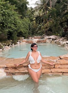 Curvy Party Babe Martine Just Arrived - escort in Hong Kong Photo 4 of 18