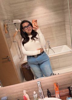 Curvy Party Babe Martine Just Arrived - escort in Hong Kong Photo 16 of 18