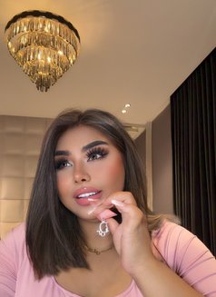 Curvy babe - escort in Jeddah Photo 9 of 10