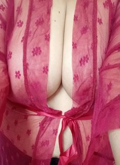 Curvy Bhabhi for Cam Only - escort in Mumbai Photo 1 of 1