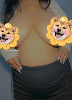 Curvy Explosive - escort in Kolkata Photo 7 of 8