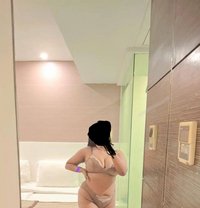 Curvy Girl Divyaa - puta in Mumbai