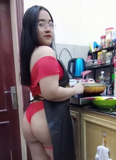 Curvy girl - escort in Doha Photo 28 of 28