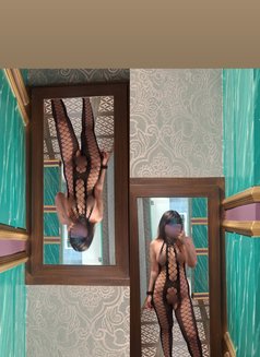 Curvy Kinkster Escort Companion - companion in Manila Photo 3 of 6