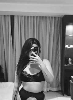 Curvy Kinky Babe in Alabang - escort in Manila Photo 1 of 5