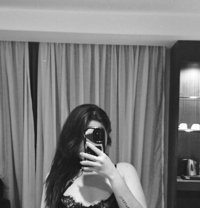 Curvy Kinky Babe in Alabang - puta in Manila