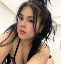 Chubby muna - puta in Riyadh Photo 5 of 8