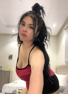 Chubby muna - puta in Riyadh Photo 6 of 8