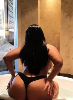 Curvy Natalia - escort in Leicester Photo 4 of 6
