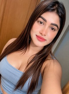 Live Cam & Real Meet Exotic Escort Hyd - puta in Hyderabad Photo 3 of 6