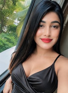 Live Cam & Real Meet Exotic Escort Hyd - puta in Hyderabad Photo 4 of 6