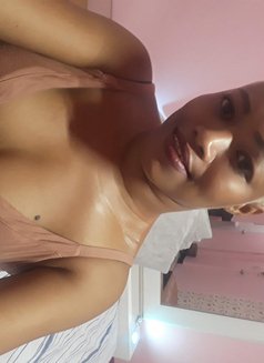 Curvy Ebony Skilled-3holer available - escort in Makati City Photo 7 of 10