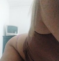 Curvy Student PORTUGUESE Girl - masseuse in Coimbra Photo 12 of 15