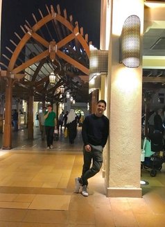 Cute and Hunk Aljan - Male escort in Dubai Photo 3 of 4