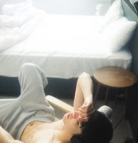 cute boy in Dubai - Male escort in Dubai