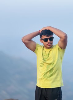 Cute Boy - Male escort in Pune Photo 5 of 5