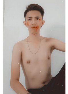 Cute Hard Boy - Male escort in Manila Photo 6 of 6