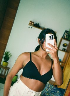Cute Mallu TS Top/Bottom - Transsexual escort in Kochi Photo 13 of 13