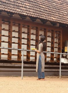 Cute Mallu TS Top/Bottom - Transsexual escort in Kozhikode Photo 6 of 11