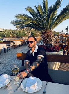 Cute Masc Boy - Male escort in Dubai Photo 4 of 4