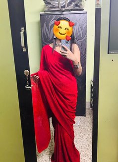 🟢CAM📸ANAL🥀 QUEEN🥀AIRHOSTESS/NO AGENT - puta in New Delhi Photo 1 of 17