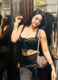 Cute Neha with monster dick 🤤 - Transsexual escort in Mumbai Photo 11 of 22