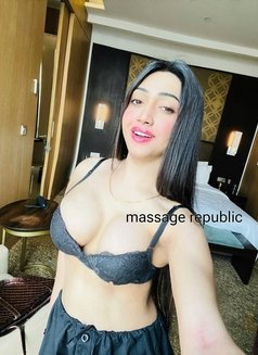 Cute Neha with monster dick 🤤 - Acompañantes transexual in Kolkata Photo 4 of 22