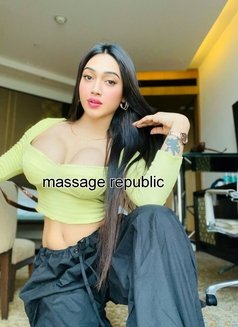 Cute Neha with monster dick 🤤 - Acompañantes transexual in Kolkata Photo 5 of 22