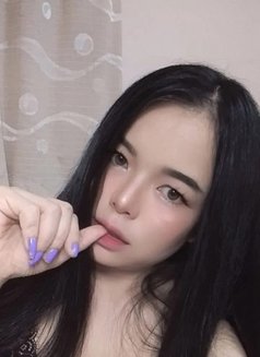 Cute PAT - escort in Muscat Photo 2 of 9