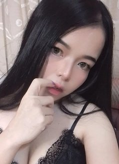 Cute PAT - escort in Muscat Photo 8 of 9