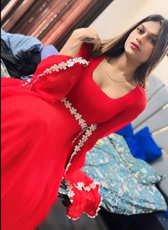 Joshi mis - Transsexual escort in Noida Photo 7 of 8