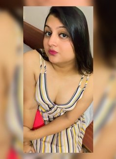 Bong TS Sayraa here, for few days - Transsexual escort in Bangalore Photo 12 of 15