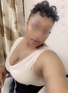 Cute Vanessa Available to Meet - escort in Hyderabad Photo 1 of 1