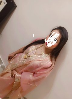 Reshma - escort in Mumbai Photo 3 of 3