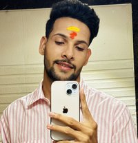 Cutebacha - Acompañantes masculino in New Delhi