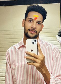 Cutebacha - Male escort in New Delhi Photo 3 of 4