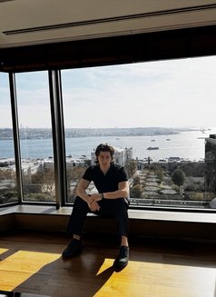 Cuteboy Xl - Male escort in İstanbul Photo 2 of 4