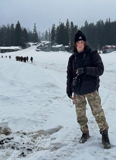 Cuteboy Xl - Male escort in İstanbul Photo 4 of 4