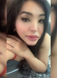 Bella kim Just Landed (with poppers) - Transsexual escort in Hyderabad Photo 24 of 30