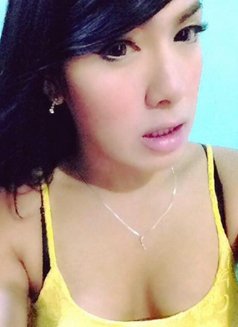 Cutest Ts Apple - Transsexual escort in Makati City Photo 7 of 9