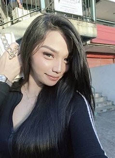Cutie Allyson in Manila - Acompañantes transexual in Manila Photo 22 of 22