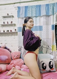 CUTIE AND SEXY FEMININE - Acompañantes transexual in Manila Photo 18 of 29