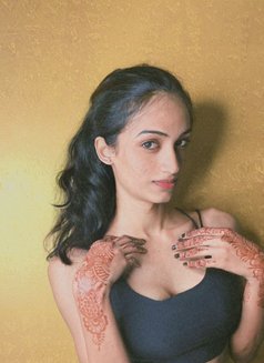 Cutie Anshu - Acompañantes transexual in Hyderabad Photo 3 of 4