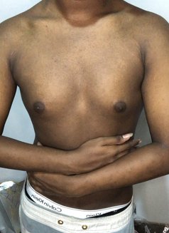 Cutie Boy - Acompañantes masculino in Colombo Photo 5 of 8