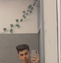 Cutie - Acompañantes masculino in New Delhi